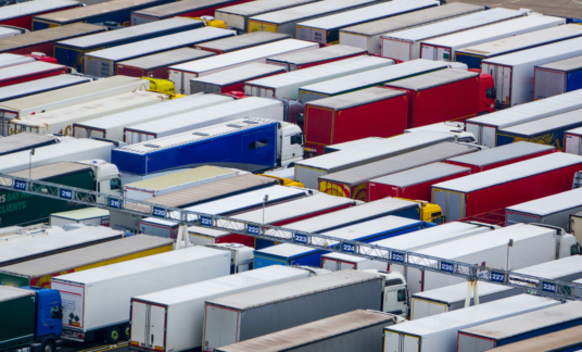Trucks queuing for the channel – Kanaal – Brexit – drukte