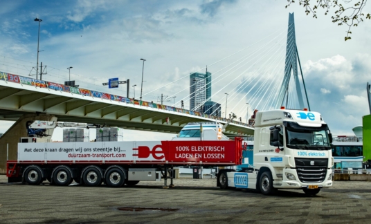 Elektrische truck – Rotterdam – Container 1 M – evergreen – Breytner – Post & zonen – Elektrisch – zero-emissie – truck – duurzaam – groen