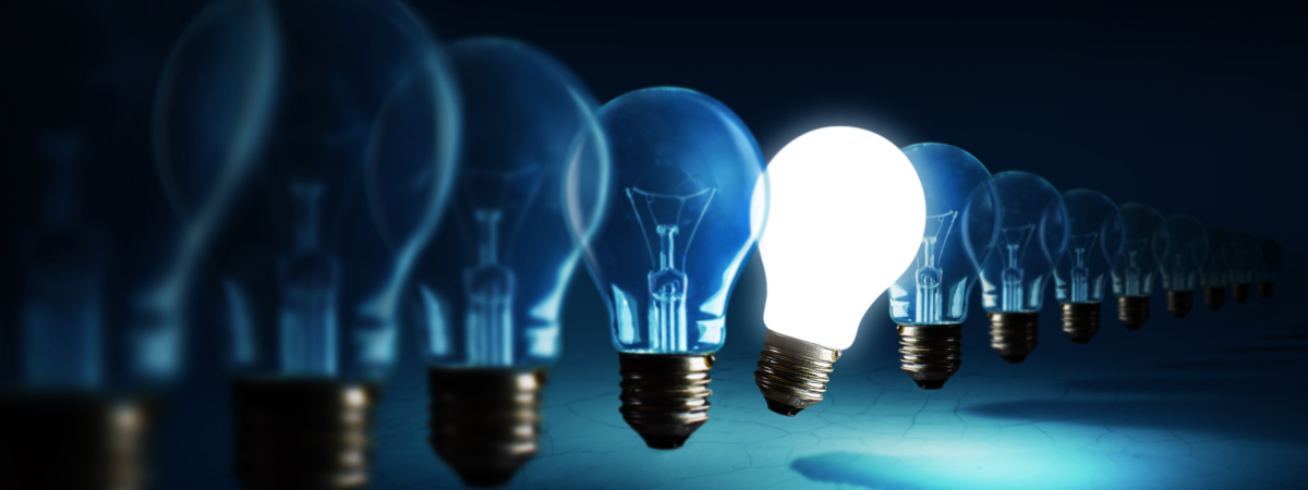 Lightbulbs on blue background, idea concept